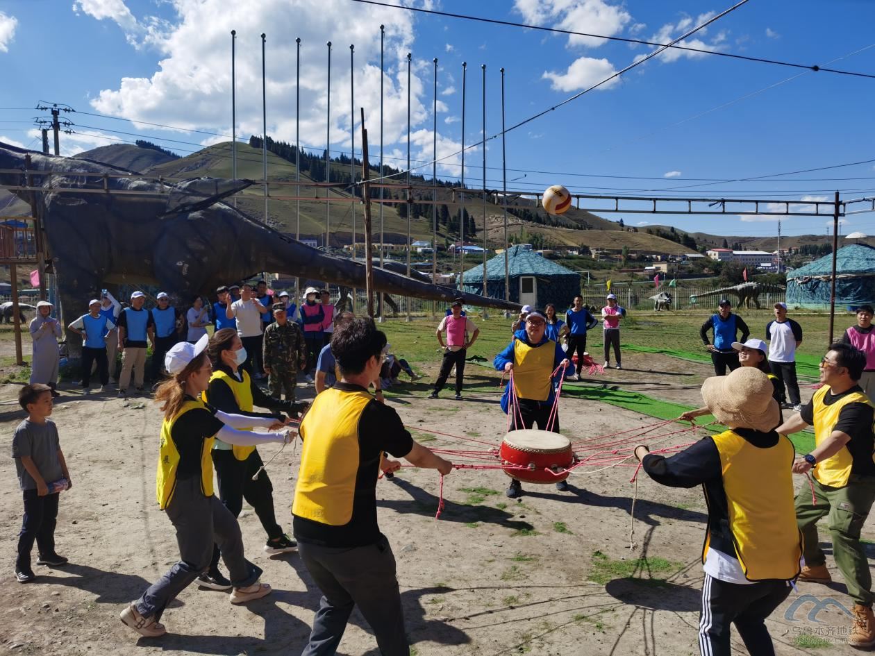 凝聚支部力量 熔炼团队精神 第 4 张 凝聚支部力量 熔炼团队精神 第 4 张