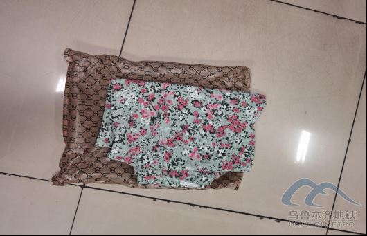 2025年8月21日地铁1号线站内遗失物品25.png 2025年8月21日地铁1号线站内遗失物品25.png